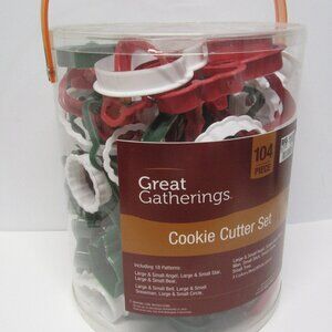 NWT! Great Gatherings Christmas Holiday 104pc Cookie Cutter Set